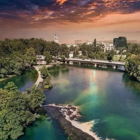 Kartal Centar アパート Bihać