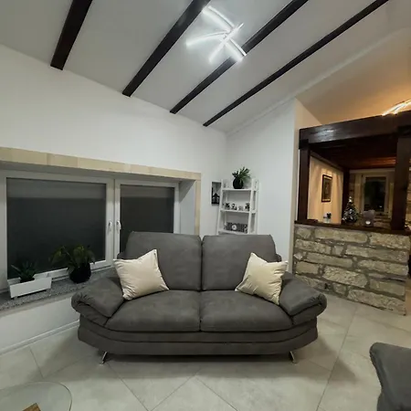 Kartal Centar アパート