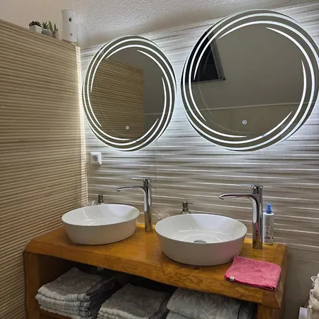 Kartal Centar アパート